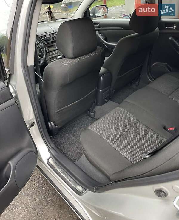 Универсал Toyota Avensis 2006 в Житомире фото 7 Универсал Toyota Avensis 2006 в Житомире