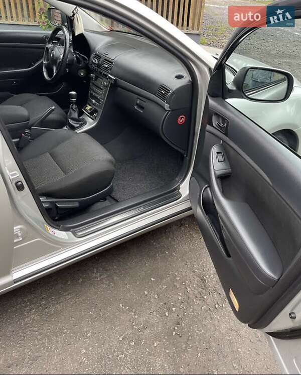 Универсал Toyota Avensis 2006 в Житомире фото 13 Универсал Toyota Avensis 2006 в Житомире