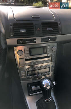 Универсал Toyota Avensis 2006 в 