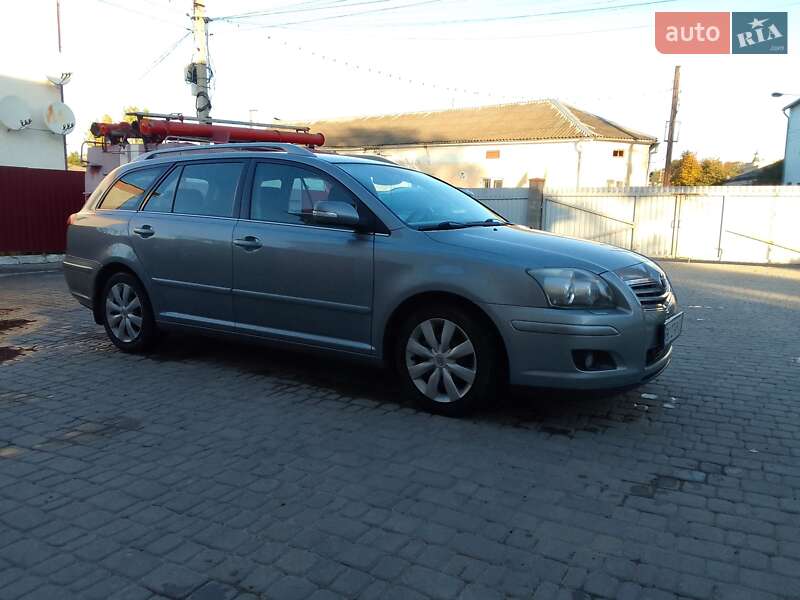 Универсал Toyota Avensis 2007 в Тернополе