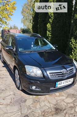 Универсал Toyota Avensis 2007 в Калиновке