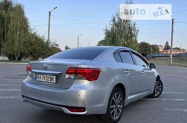 Седан Toyota Avensis 2012 в Александрие