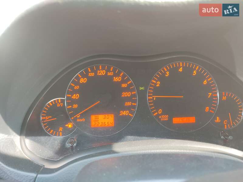 Универсал Toyota Avensis 2006 в Львове