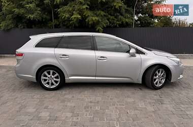 Універсал Toyota Avensis 2010 в Рівному