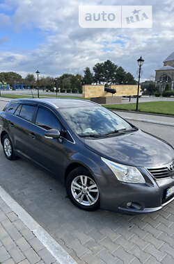 Универсал Toyota Avensis 2008 в Измаиле