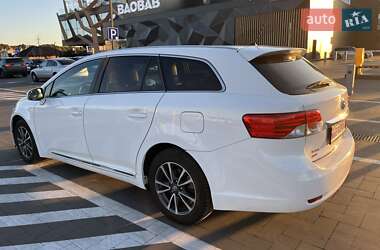 Универсал Toyota Avensis 2012 в Луцке