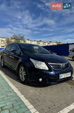 Седан Toyota Avensis 2009 в Калуші