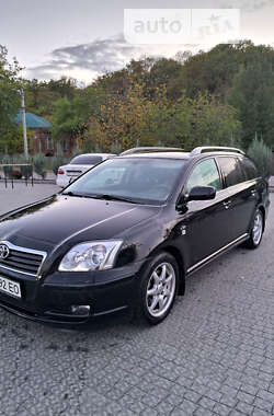 Универсал Toyota Avensis 2006 в Полтаве