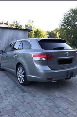 Универсал Toyota Avensis 2008 в Луцке