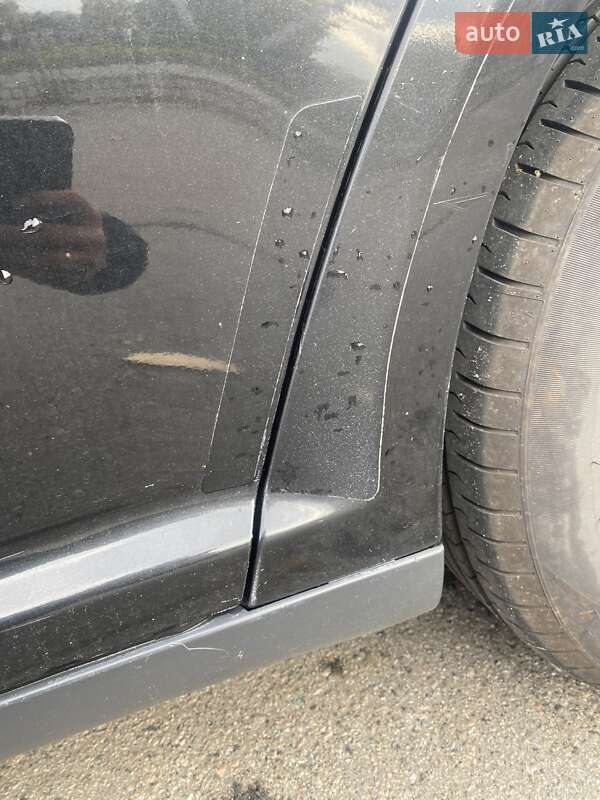 Седан Toyota Avensis 2007 в Киеве