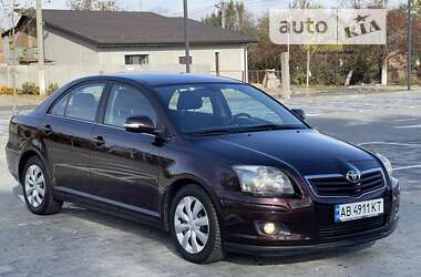 Седан Toyota Avensis 2008 в Виннице