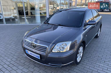 Седан Toyota Avensis 2005 в Полтаві