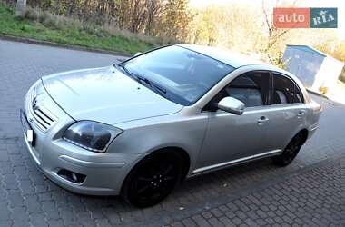 Седан Toyota Avensis 2007 в Львове