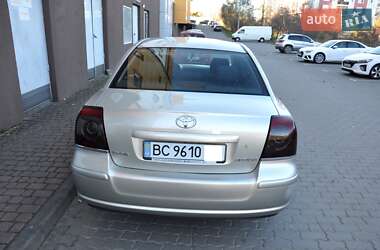 Седан Toyota Avensis 2007 в Львове