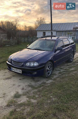 Универсал Toyota Avensis 2000 в 