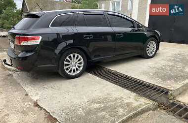 Универсал Toyota Avensis 2010 в 