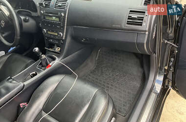Универсал Toyota Avensis 2010 в 