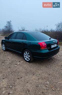 Ліфтбек Toyota Avensis 2003 в Болехові