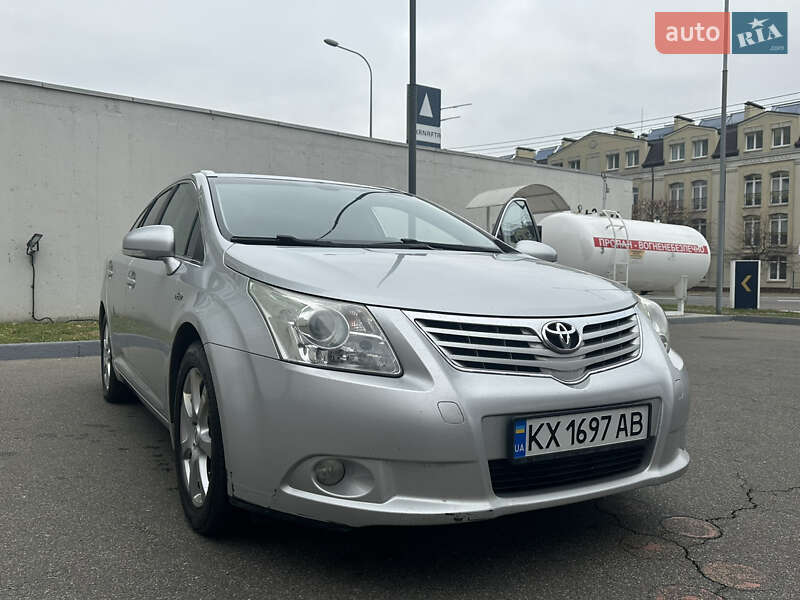 Универсал Toyota Avensis 2009 в Киеве фото 6 Универсал Toyota Avensis 2009 в Киеве