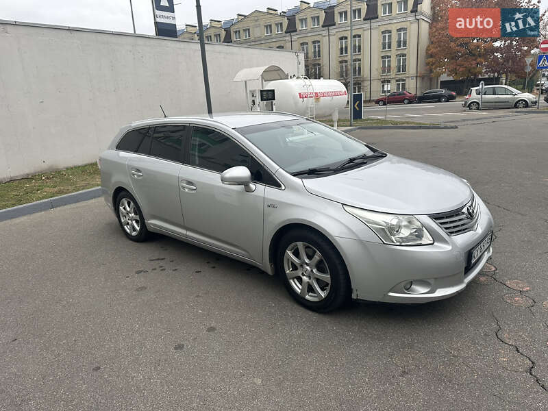 Универсал Toyota Avensis 2009 в Киеве фото 16 Универсал Toyota Avensis 2009 в Киеве