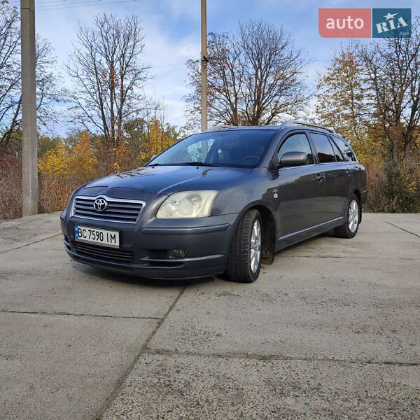 Універсал Toyota Avensis 2005 в Стрию