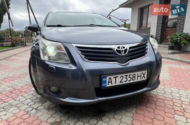 Універсал Toyota Avensis 2009 в Коломиї