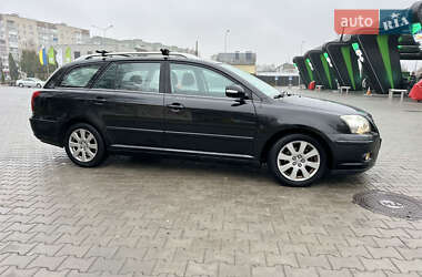 Универсал Toyota Avensis 2007 в Луцке