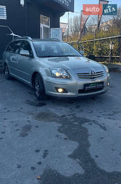 Универсал Toyota Avensis 2006 в Тернополе