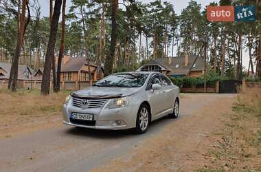 Седан Toyota Avensis 2012 в Чернігові