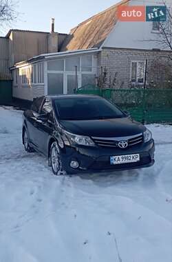 Седан Toyota Avensis 2012 в Житомирі