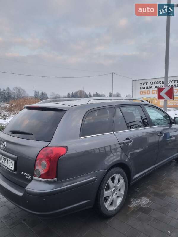 Універсал Toyota Avensis 2009 в Виноградові