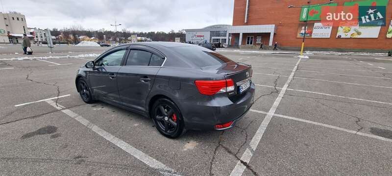 Седан Toyota Avensis 2012 в Броварах