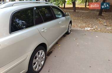 Універсал Toyota Avensis 2008 в Кривому Розі