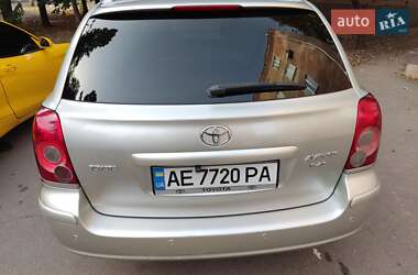 Універсал Toyota Avensis 2008 в Кривому Розі