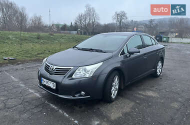 Седан Toyota Avensis 2011 в Балті