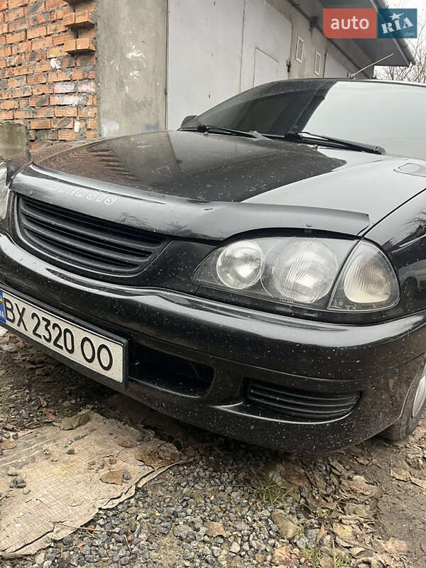 Седан Toyota Avensis 2000 в Хмельницькому