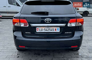 Универсал Toyota Avensis 2013 в Луцке