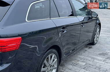 Универсал Toyota Avensis 2013 в Луцке