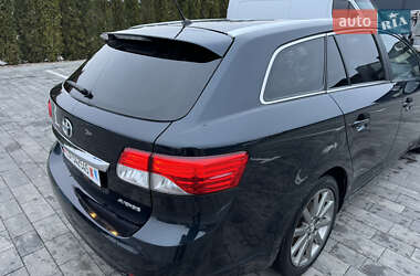 Универсал Toyota Avensis 2013 в Луцке