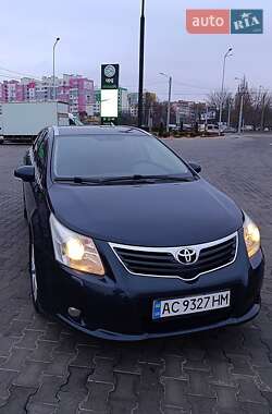 Універсал Toyota Avensis 2010 в Луцьку