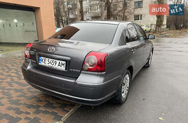 Седан Toyota Avensis 2007 в Новомосковську