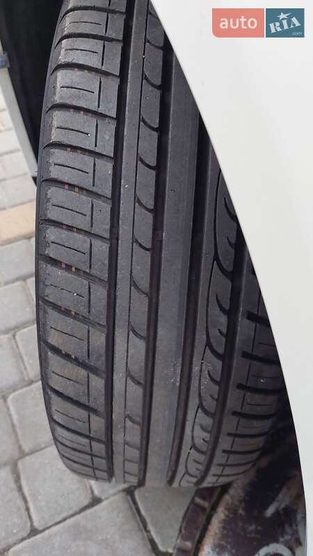 Универсал Toyota Avensis 2010 в Одессе