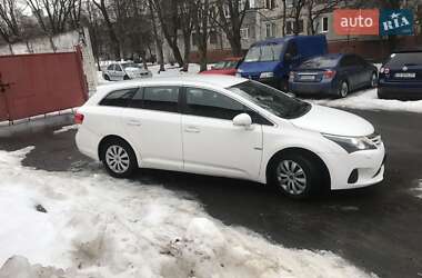 Універсал Toyota Avensis 2012 в Чернігові