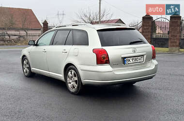 Универсал Toyota Avensis 2004 в Ровно