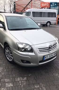 Седан Toyota Avensis 2007 в Днепре