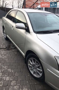 Седан Toyota Avensis 2007 в Днепре