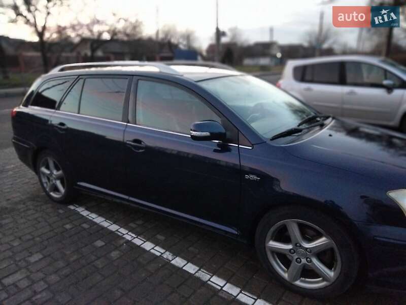 Универсал Toyota Avensis 2007 в Луцке