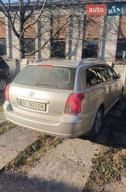 Універсал Toyota Avensis 2008 в Трускавці