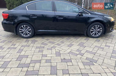 Седан Toyota Avensis 2013 в Кременчуці