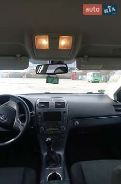 Универсал Toyota Avensis 2009 в Ужгороде